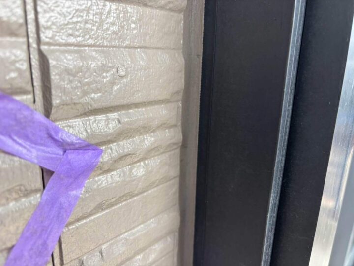 サッシ廻りシーリング (施工前)