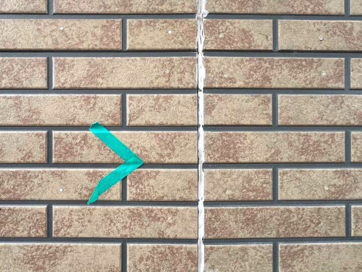 外壁 目地シーリング(施工前)