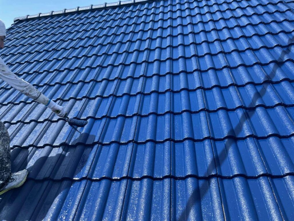 屋根塗装　上塗り
