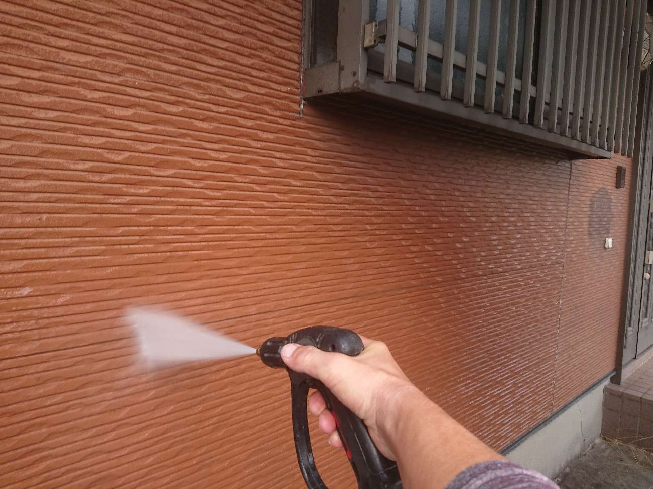 外壁塗装 高圧洗浄