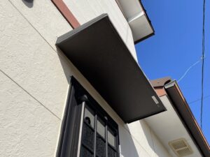 外壁塗装工事　庇