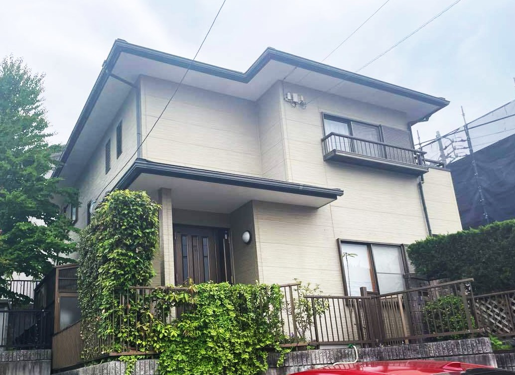 落ち着きのあるブラウンで上品に