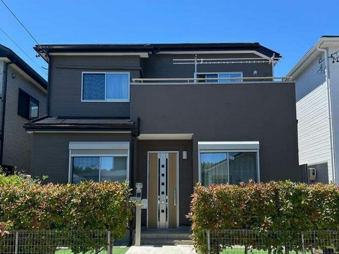 グレーがつくる“ワンランク上の佇まい”