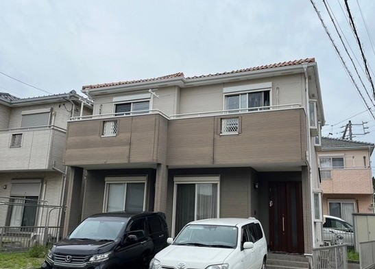 やさしい印象から、爽やかで印象的な外観へ。