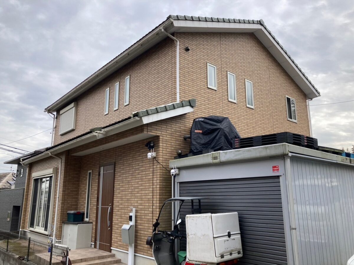 新築時の輝きをよみがえらせるクリヤー仕上げ