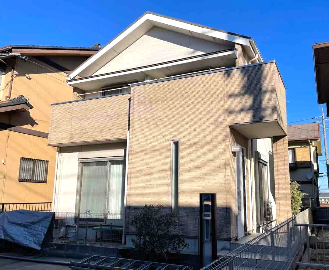 ほっとできる色味で、新鮮さを取り戻す外観