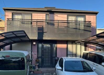 かわいらしさから、重圧感のある佇まいへ