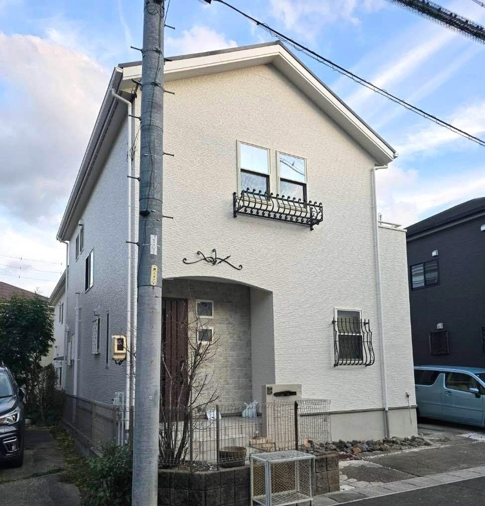 暮らしにそっと寄り添う、やさしいナチュラルカラー