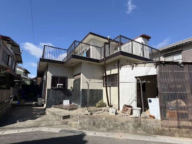 美浜町М様邸　外壁塗装・ベランダ防水工事