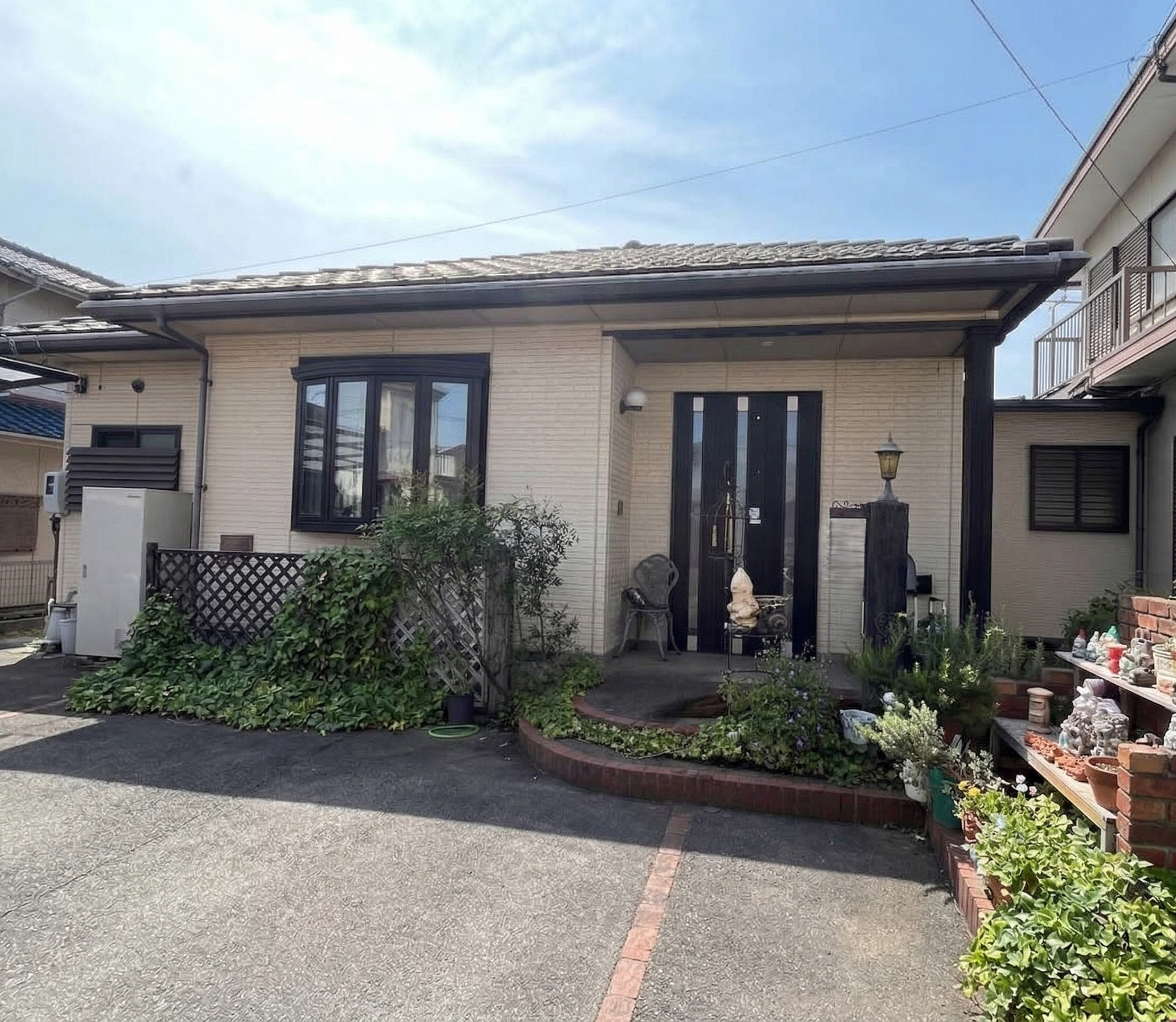 愛着ある我が家を、落ち着きあるシックな装いへとランクアップ