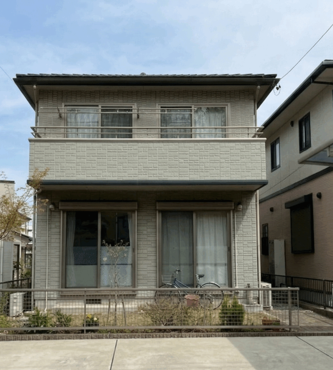 レンガ調の風合いを活かす、上質な塗り替えと防水のトータルケア
