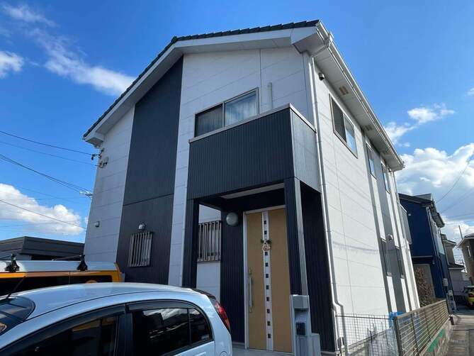 「白から深みのあるダークトーンへ。重厚感と気品が宿る、都会的モダンへの刷新。」