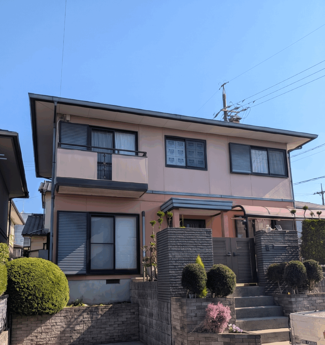経年のくすみを一新！輝きと重厚感を取り戻す、洗練された配色美
