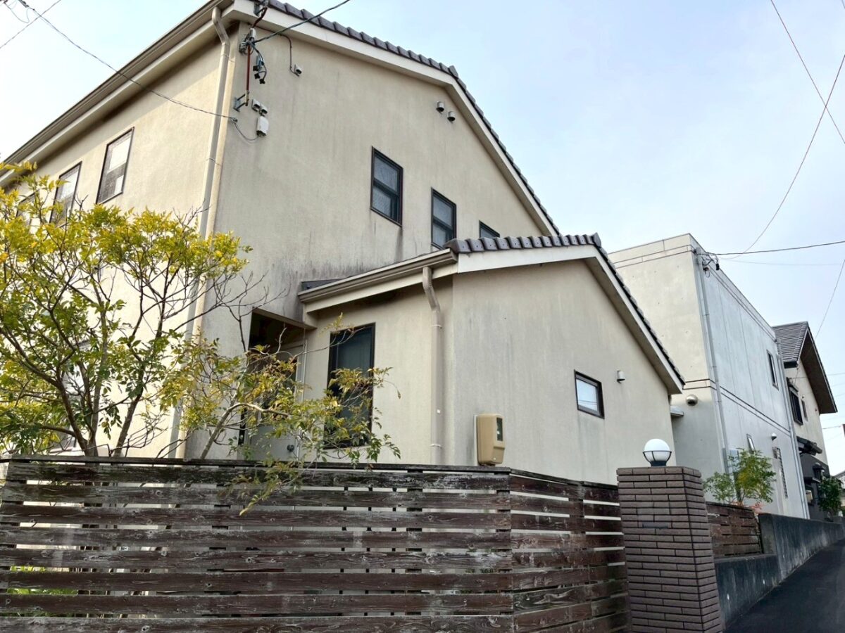 色選びで蘇る重厚感！くすみを払拭し新築以上の輝きへ