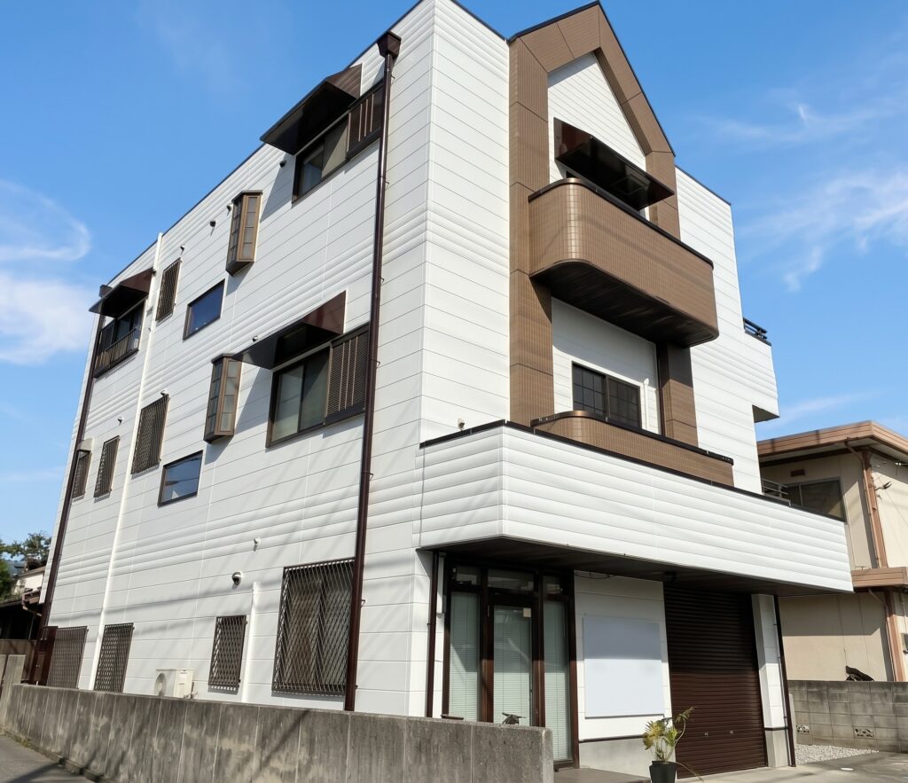 常滑市｜外壁塗装・ベランダ・屋上防水工事｜I様邸